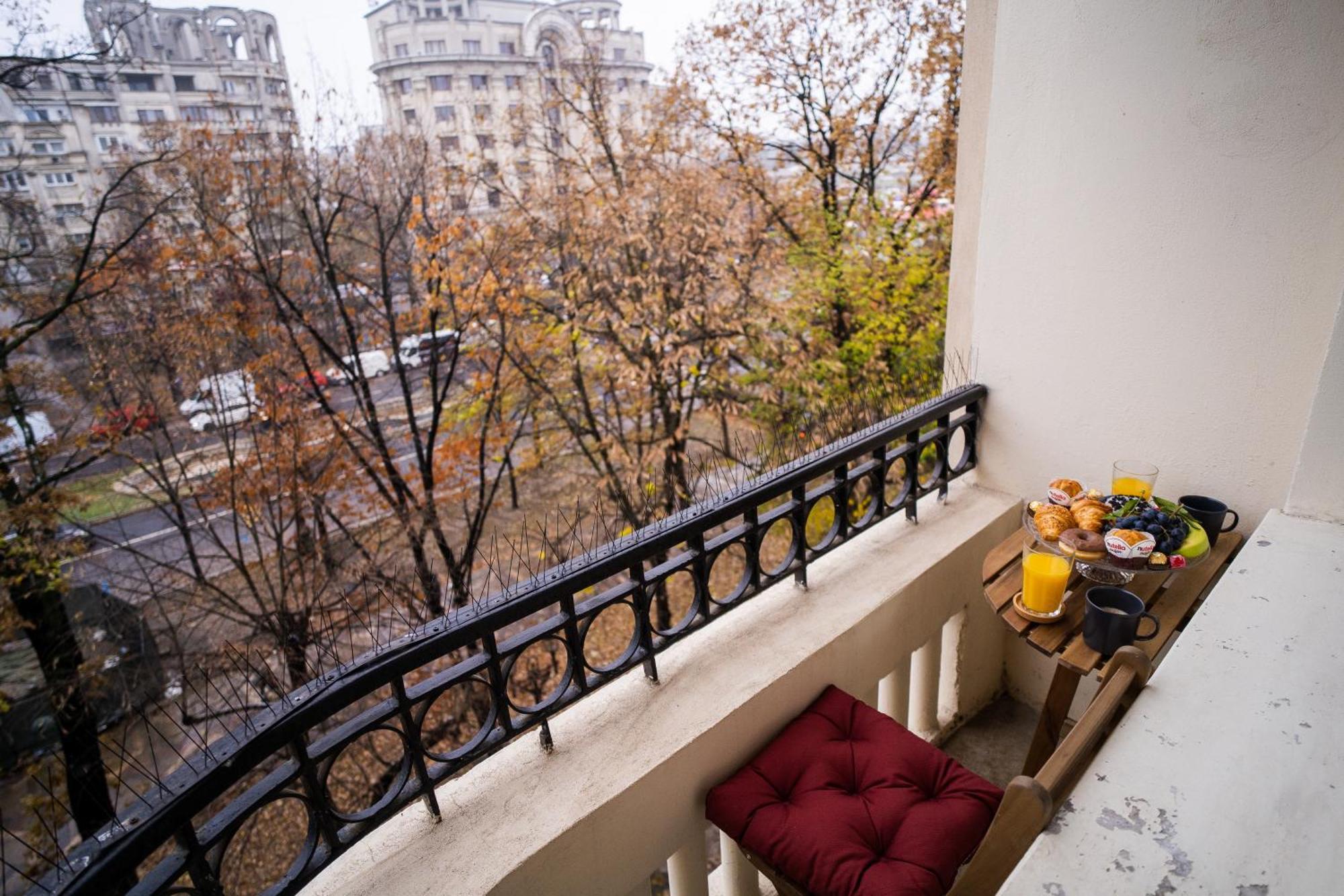 Top Location - Contemporary Parliament View - 2Br Bucharest Exterior photo